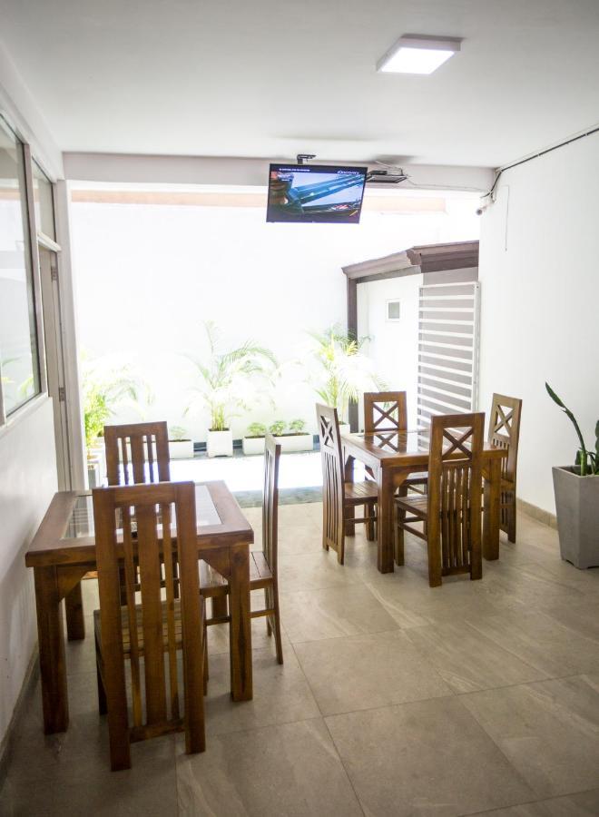 Hotel Maple Tree Residencies Dehiwala-Mount Lavinia Exterior foto